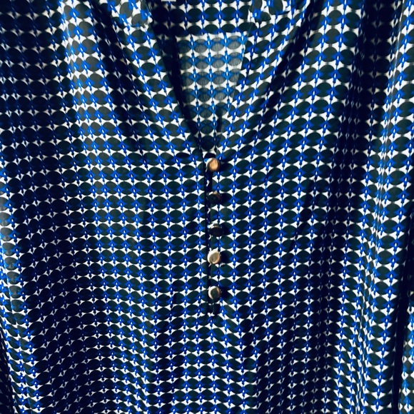 Laundry size XL sheer blouse. - Picture 5 of 7